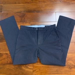 Banana Republic Dress Chino - Slim Straight